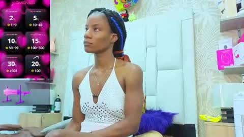 daffnelewis online show from June 19, 2026, 11:25 am