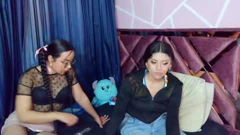 Snapshot of dafna_and_chriss chatting on June 22, 2026, 2:35 am dafna lorens online show from June 22, 2026, 2:35 am