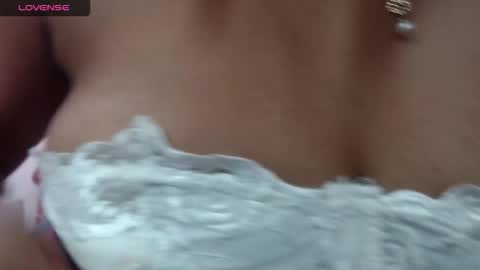 dafne online show from October 9, 2025, 6:06 pm