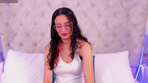 dafne_bss online show from May 9, 2026, 5:12 am