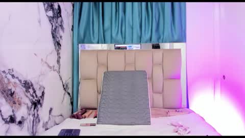 Snapshot of dafne_quenn chatting on October 3, 2025, 1:19 pm dafne_quenn online show from October 3, 2025, 1:19 pm