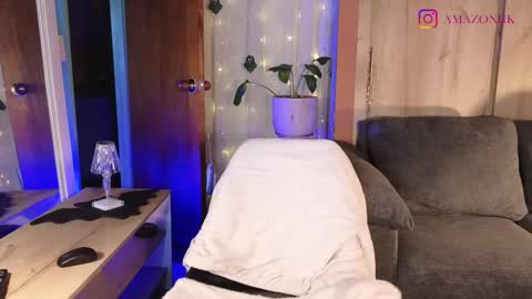 Snapshot of dafne_shark chatting on October 1, 2025, 9:21 pm LORENA  online show from October 1, 2025, 9:21 pm
