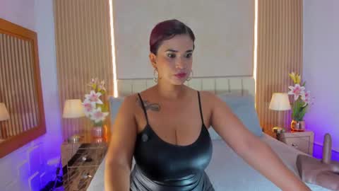 dafnecox online show from June 22, 2026, 11:07 am