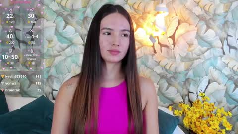 Dafne  online show from February 4, 2025, 2:07 am