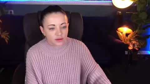 Dafni Mon online show from November 19, 2025, 6:57 am