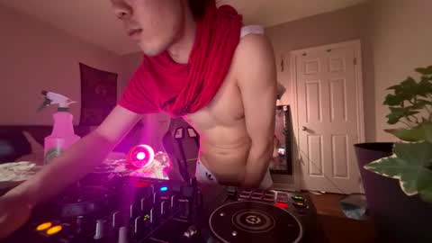 daggerbaby online show from April 29, 2026, 12:48 am