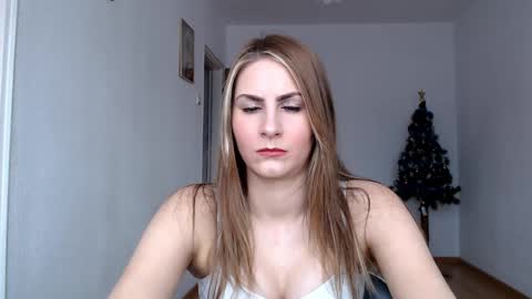 Snapshot of dagmariepiquant chatting on January 3, 2025, 1:03 pm Dagmarie online show from January 3, 2025, 1:03 pm