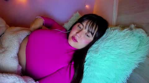 Snapshot of dahi_anne chatting on December 24, 2024, 5:27 am Call me D online show from December 24, 2024, 5:27 am