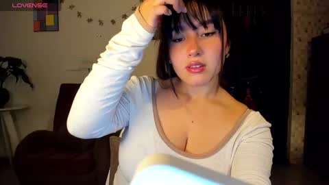 Snapshot of dahi_anne chatting on January 21, 2025, 3:26 am Call me D online show from January 21, 2025, 3:26 am