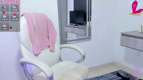 Snapshot of dahian_carter chatting on September 25, 2025, 12:20 pm Dahian online show from September 25, 2025, 12:20 pm