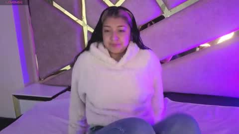 Dahiana  online show from March 10, 2026, 12:10 pm