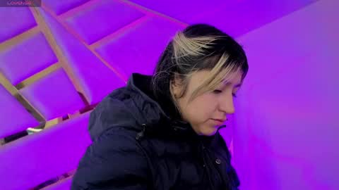 Snapshot of dahiana_dmour chatting on May 2, 2026, 12:21 pm Dahiana online show from May 2, 2026, 12:21 pm