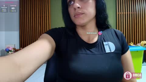  Dahiana  online show from January 25, 2025, 7:49 pm