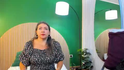 Dahiane Connor online show from October 22, 2025, 11:43 am