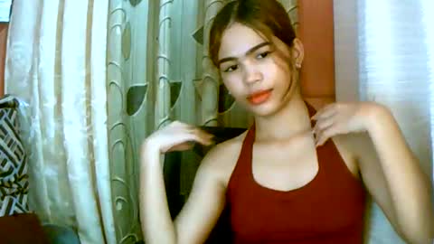 Snapshot of dahlia_123 chatting on December 22, 2024, 4:50 am Im Dahlia online show from December 22, 2024, 4:50 am