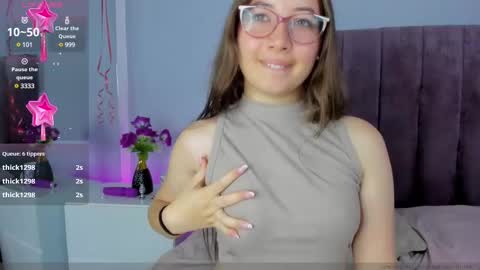Dahlia online show from February 23, 2025, 5:07 pm