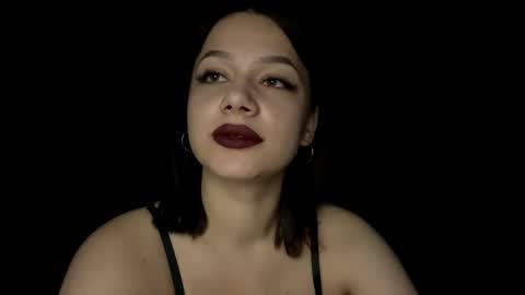 Snapshot of dahliaberberian chatting on September 8, 2025, 3:00 pm Mila online show from September 8, 2025, 3:00 pm