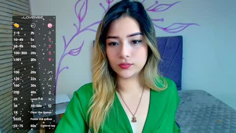 Snapshot of dahliamoore chatting on December 19, 2024, 1:18 pm Dahlia online show from December 19, 2024, 1:18 pm