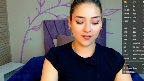 Snapshot of dahliamoore chatting on January 17, 2025, 10:45 pm Dahlia online show from January 17, 2025, 10:45 pm