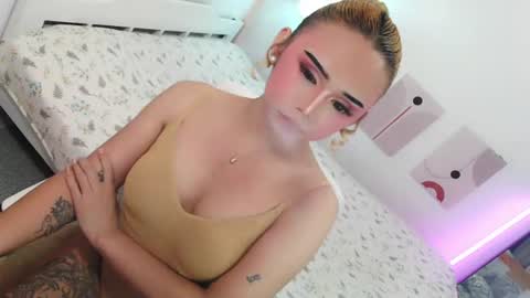Snapshot of dahliea69 chatting on July 23, 2026, 8:34 am EILLEH online show from July 23, 2026, 8:34 am