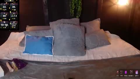 Snapshot of dahyan_ chatting on October 6, 2025, 2:14 pm DAHYAN online show from October 6, 2025, 2:14 pm