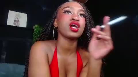 DAHYAN online show from November 20, 2025, 2:17 pm