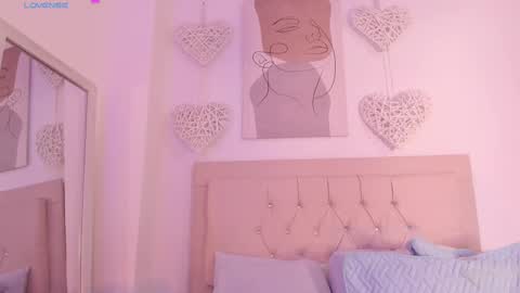 Snapshot of daiana_curly chatting on February 24, 2025, 12:37 pm Daiana online show from February 24, 2025, 12:37 pm