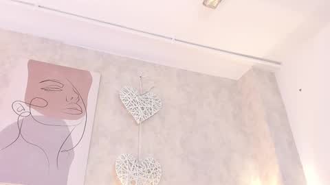 Snapshot of daiana_curly chatting on September 28, 2025, 8:14 pm Daiana online show from September 28, 2025, 8:14 pm