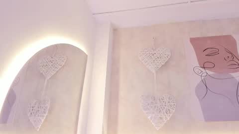 Snapshot of daiana_curly chatting on October 26, 2025, 8:04 pm Daiana online show from October 26, 2025, 8:04 pm