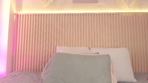 Snapshot of daiana_curly chatting on June 25, 2026, 9:08 pm Daiana online show from June 25, 2026, 9:08 pm