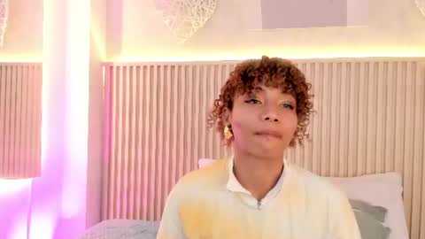 Snapshot of daiana_curly chatting on June 28, 2026, 3:34 am Daiana online show from June 28, 2026, 3:34 am