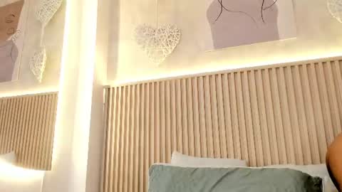 Snapshot of daiana_curly chatting on July 28, 2026, 8:23 pm Daiana online show from July 28, 2026, 8:23 pm