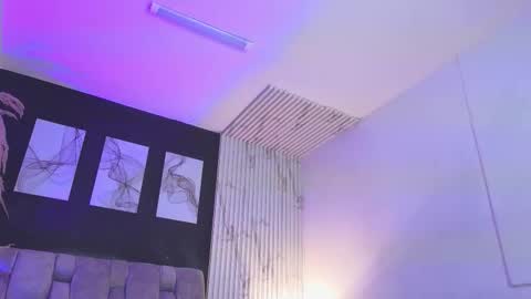 daihanae 3 online show from February 2, 2026, 7:34 pm