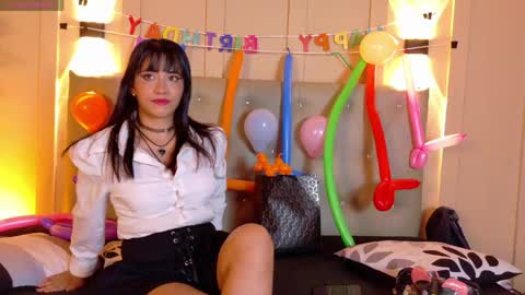 Snapshot of daiisy_kiss chatting on May 13, 2026, 1:30 pm daiisy_kiss online show from May 13, 2026, 1:30 pm