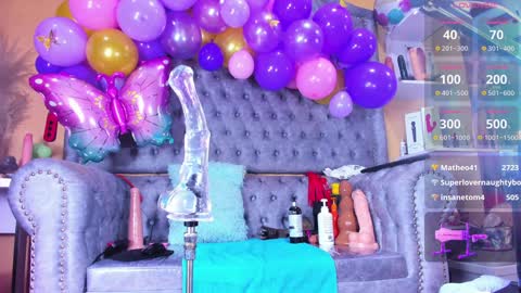  Loren  online show from January 1, 2025, 5:01 am