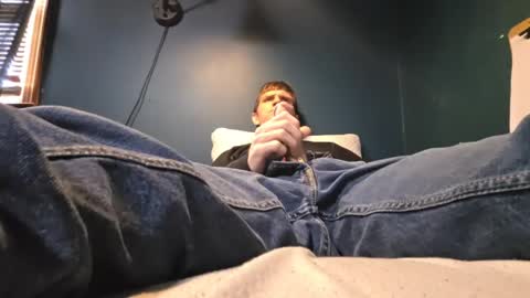 dailyshowers online show from April 17, 2026, 4:32 pm