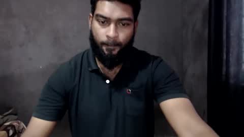 indian guys online show from February 6, 2025, 11:21 am