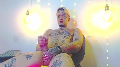 Daimond hope666 online show from January 23, 2025, 4:09 am