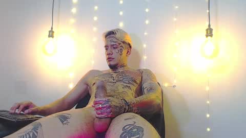 Daimond hope666 online show from January 25, 2025, 5:51 am