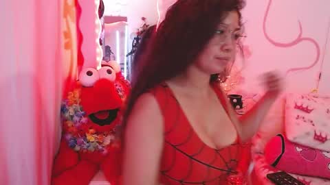 Snapshot of daina_flower chatting on April 23, 2026, 5:19 am DAINA online show from April 23, 2026, 5:19 am