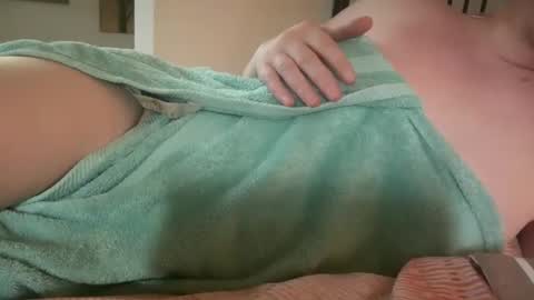 Snapshot of dairystation chatting on March 25, 2026, 2:01 pm Mx Mommy Moo online show from March 25, 2026, 2:01 pm