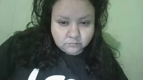 Snapshot of daisnconfusion_ chatting on February 13, 2025, 12:13 am daisnconfusion_ online show from February 13, 2025, 12:13 am