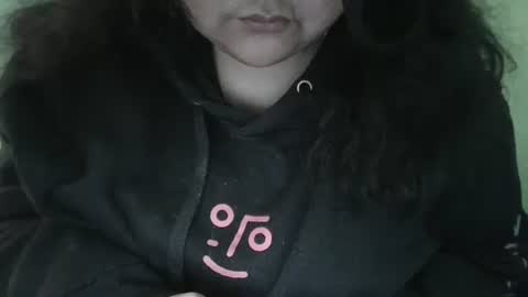 Snapshot of daisnconfusion_ chatting on February 20, 2025, 5:18 pm daisnconfusion_ online show from February 20, 2025, 5:18 pm