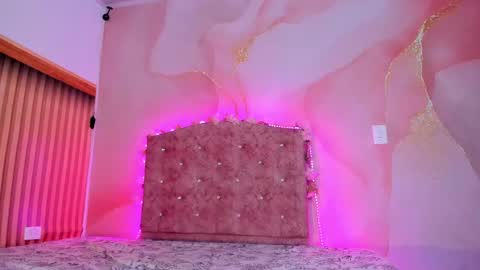 Snapshot of daisy__rose chatting on March 7, 2025, 9:29 am Dai online show from March 7, 2025, 9:29 am