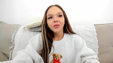 Daisy online show from February 24, 2025, 4:49 am