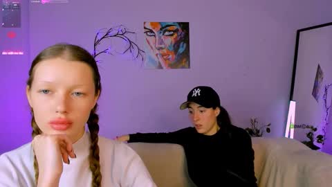Snapshot of daisy_baby_ chatting on October 19, 2025, 7:14 pm daisy online show from October 19, 2025, 7:14 pm