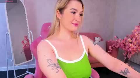 Viickie online show from July 4, 2026, 9:15 am