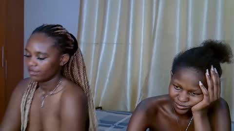 Snapshot of daisy_bunnie chatting on September 20, 2025, 4:57 am daisy online show from September 20, 2025, 4:57 am