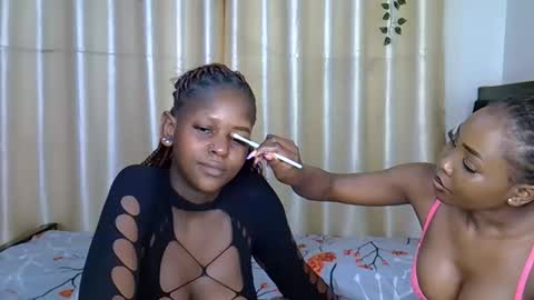 Snapshot of daisy_bunnie chatting on October 3, 2025, 6:38 pm daisy online show from October 3, 2025, 6:38 pm