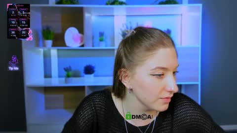 Little Di online show from April 1, 2026, 1:39 am